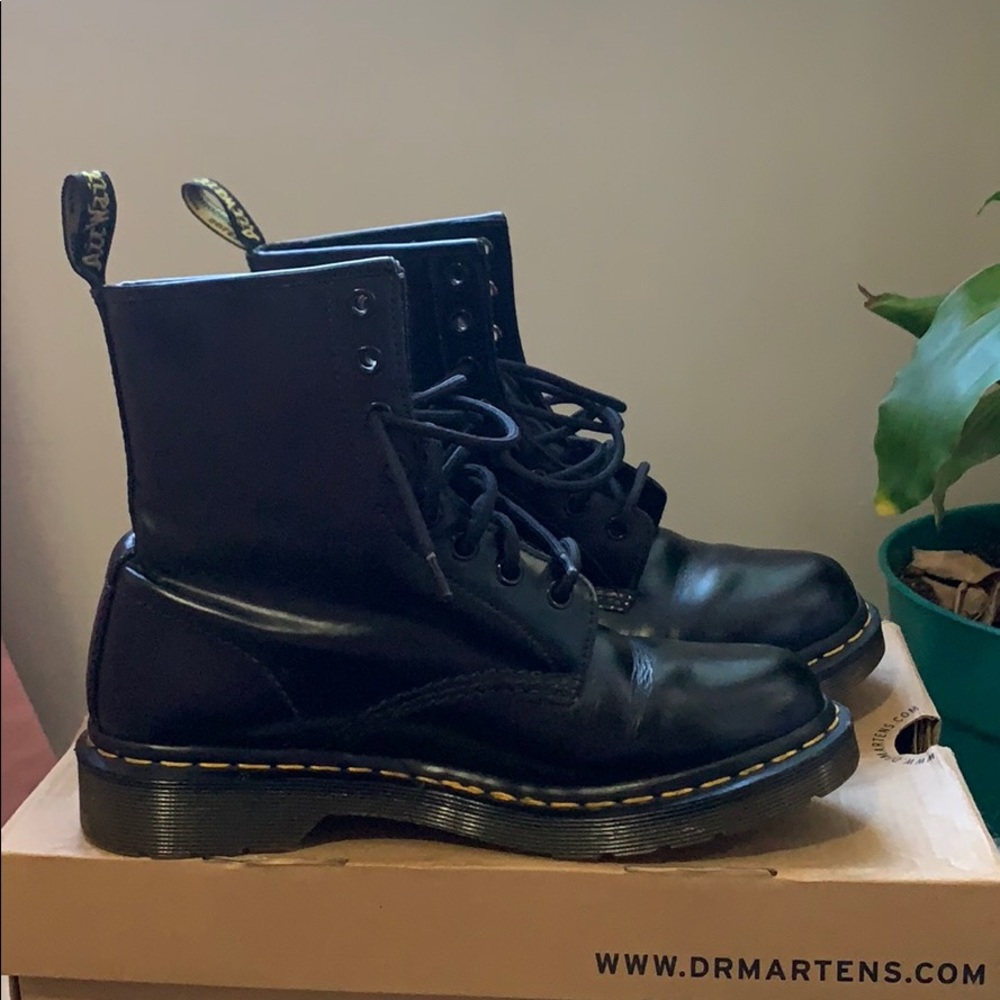 Dr. Martens 1460 boots